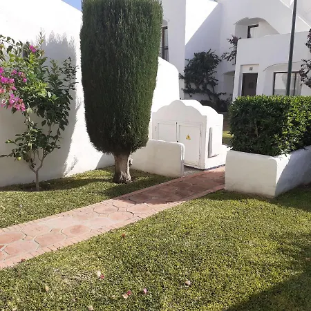 - Playa - 2 Con Terraza Y Jardin Al Lado Del Mar Jo6 * Estepona