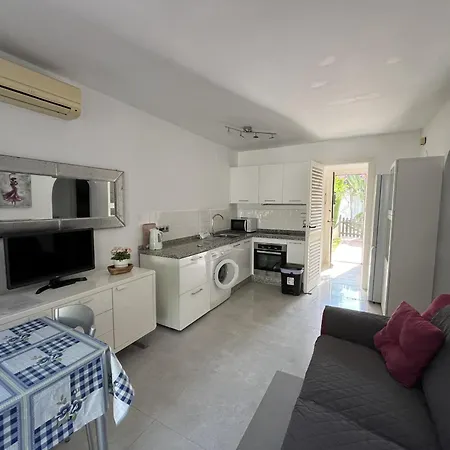 - Playa - 2 Con Terraza Y Jardin Al Lado Del Mar Jo6 Lägenhet